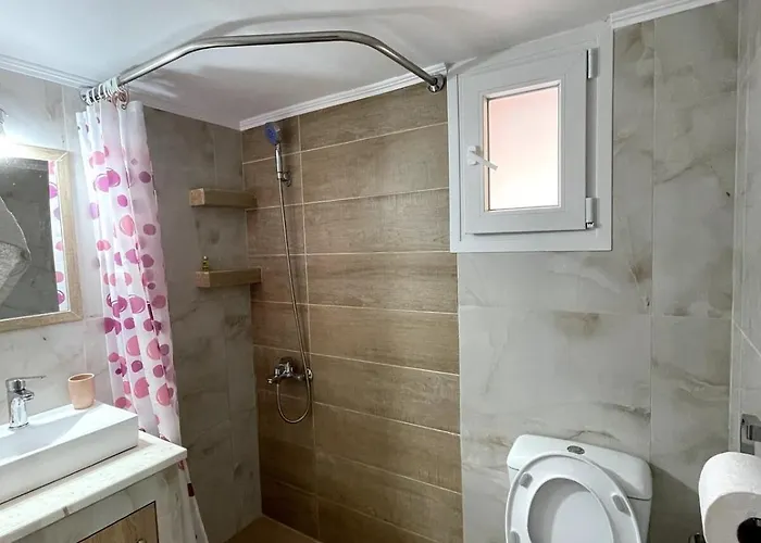 Coastal Village Escape *